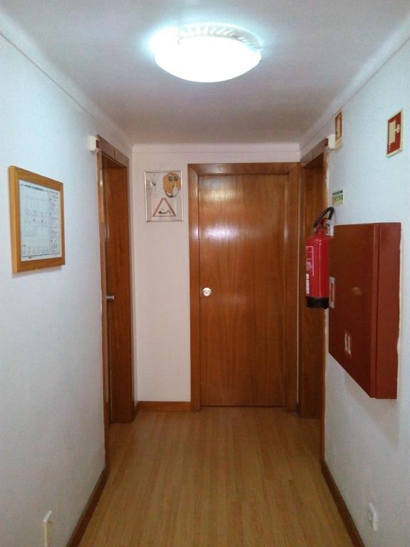 ホテル Residencial Moeda コインブラ エクステリア 写真