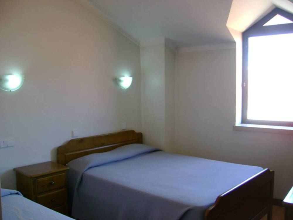 ホテル Residencial Moeda コインブラ エクステリア 写真